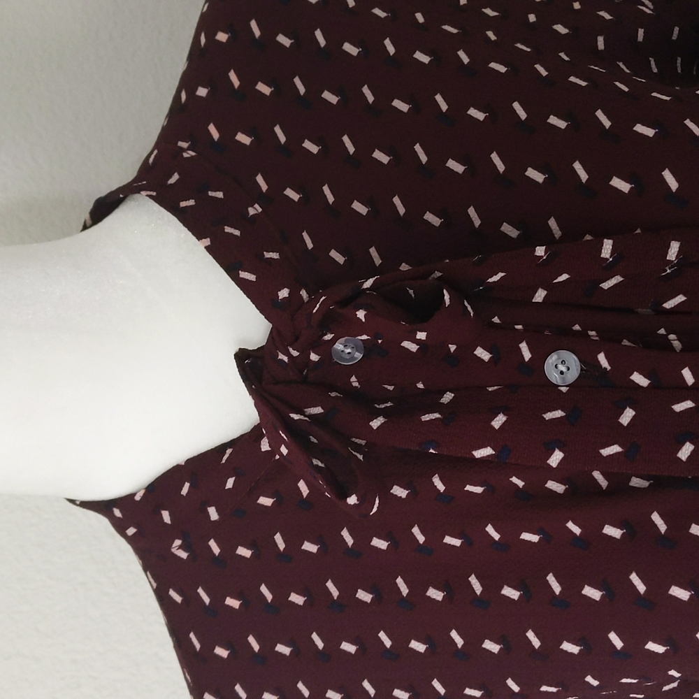 Patterned Dress - Picture 3 of 6